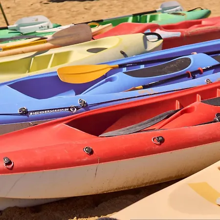 Charming Beachfront With A Bright Terrace Appartement