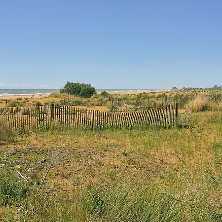Charming Beachfront With A Bright Terrace Apartment Bibione