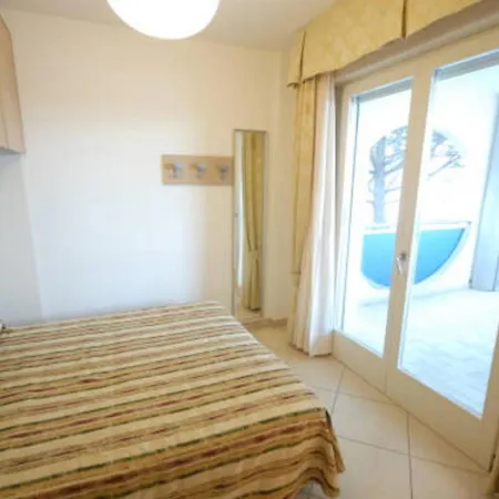 Charming Beachfront Flat With A Bright Terrace *