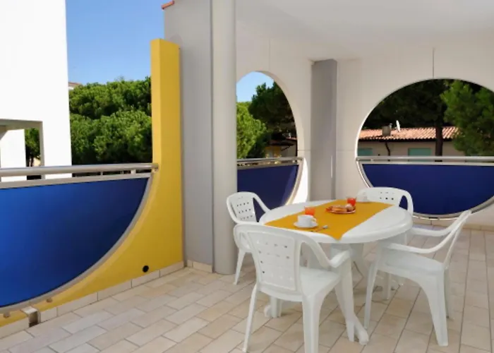 Apartment Charming Beachfront With A Bright Terrace *